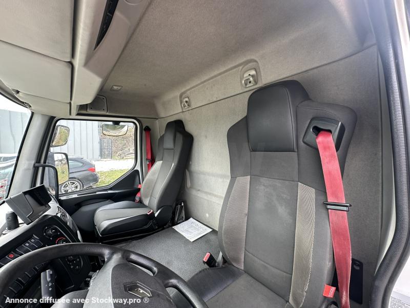 Photo Renault D-Series  image 9/10
