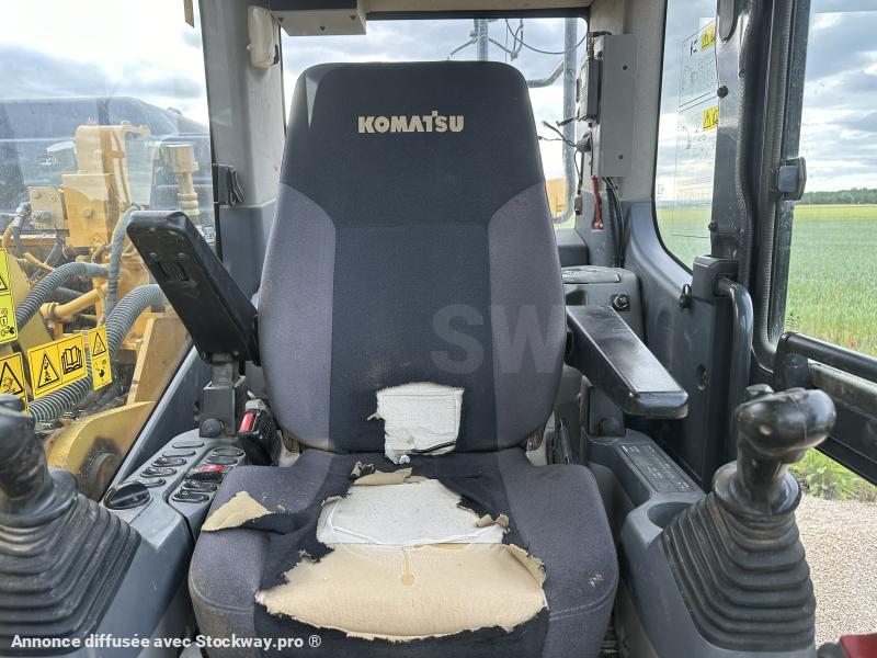 Photo Komatsu PC210LC i image 7/9