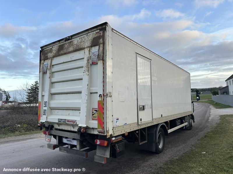 Photo Renault Gamme D 210 image 5/8
