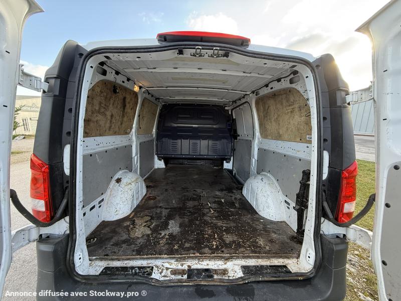 Photo Mercedes VITO 110 CDI  image 8/11