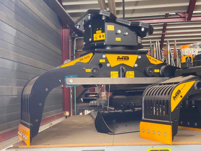MB CRUSHER Pince de tri MB 600 pour Pelle de 6 à 12T