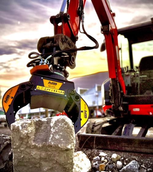 Ausrüstungen öffentliches Bauvorhaben MB CRUSHER PINCES DE TRI MB-G350