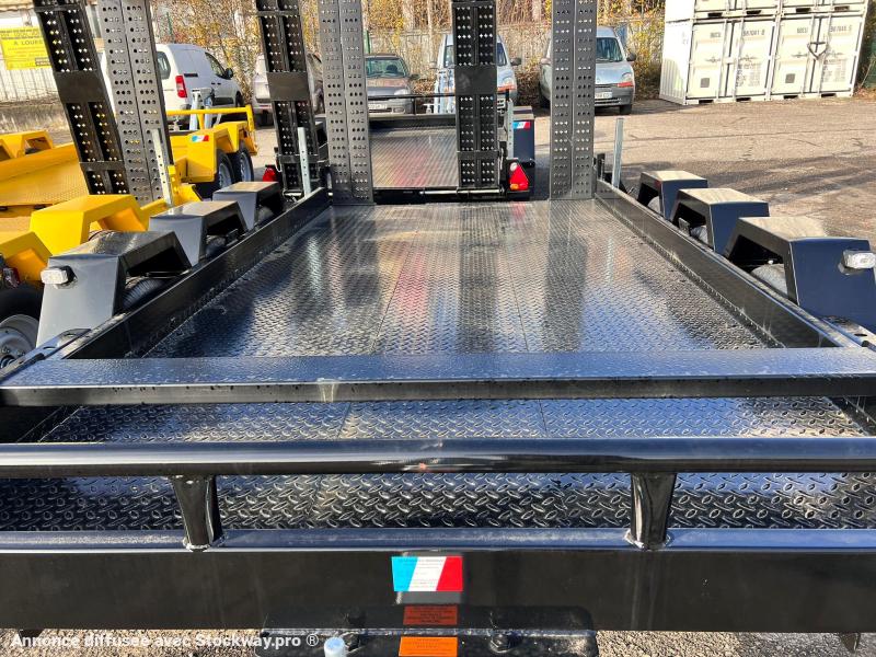 Photo Moiroud TR3500 3 ESSIEUX 3T5 NEUVE MOIROUD NOIRE LARGE  image 5/10