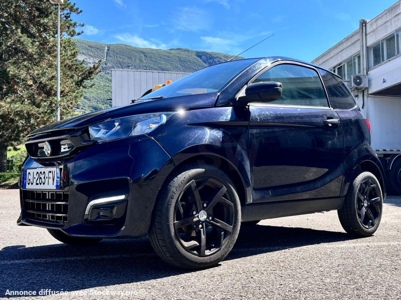 Photo Aixam City Sport LOCATION VOITURE SANS PERMIS  image 2/9