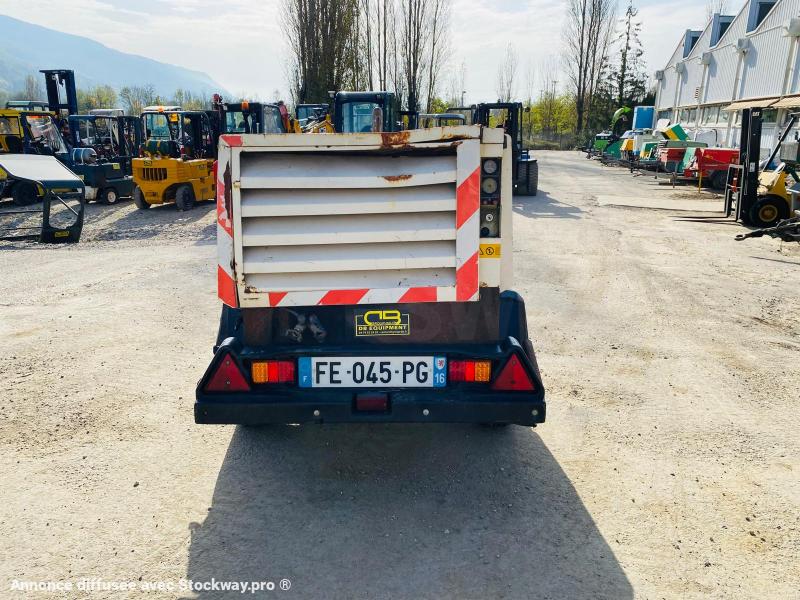 Photo ATLAS COPCO XAS 56 Compresseur d'air sur roues  image 4/11