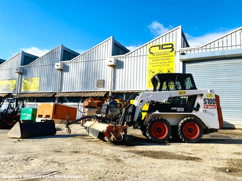 BOBCAT S100 mini chargeuse sur pneu (AVEC ACCESSOIRES) 