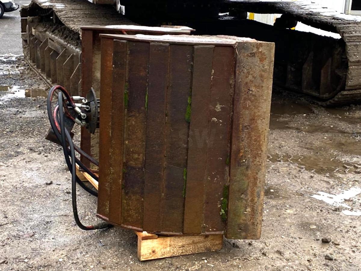 Équipements TP ROZZI R74F400 Benne preneuse avec rotor