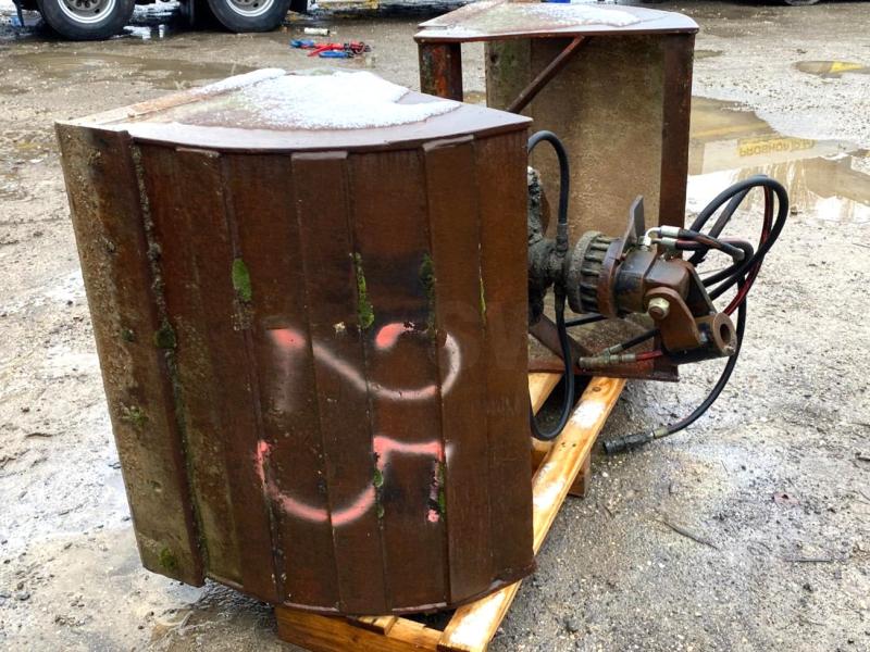 Équipements TP ROZZI R74F400 Benne preneuse avec rotor