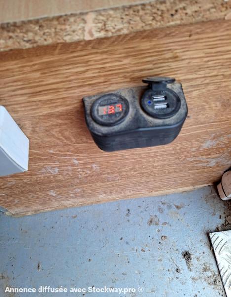Photo REMORQUE BASE VIE CABANE DE CHANTIER  image 14/18
