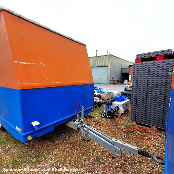 Photo REMORQUE BASE VIE CABANE DE CHANTIER  image 3/12