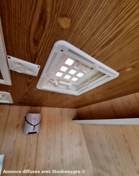 Photo REMORQUE BASE VIE CABANE DE CHANTIER  image 10/12