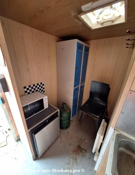 Photo REMORQUE BASE VIE CABANE DE CHANTIER  image 11/12
