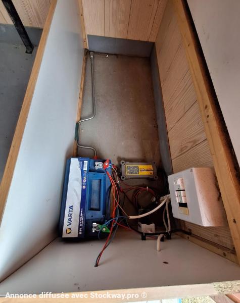 Photo REMORQUE BASE VIE CABANE DE CHANTIER  image 12/12