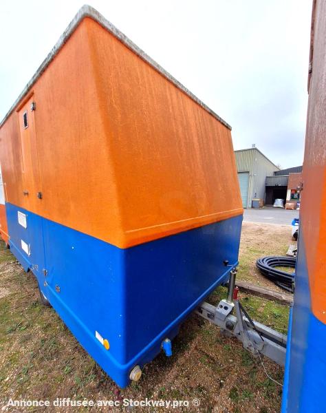 Photo REMORQUE BASE VIE CABANE DE CHANTIER  image 4/12