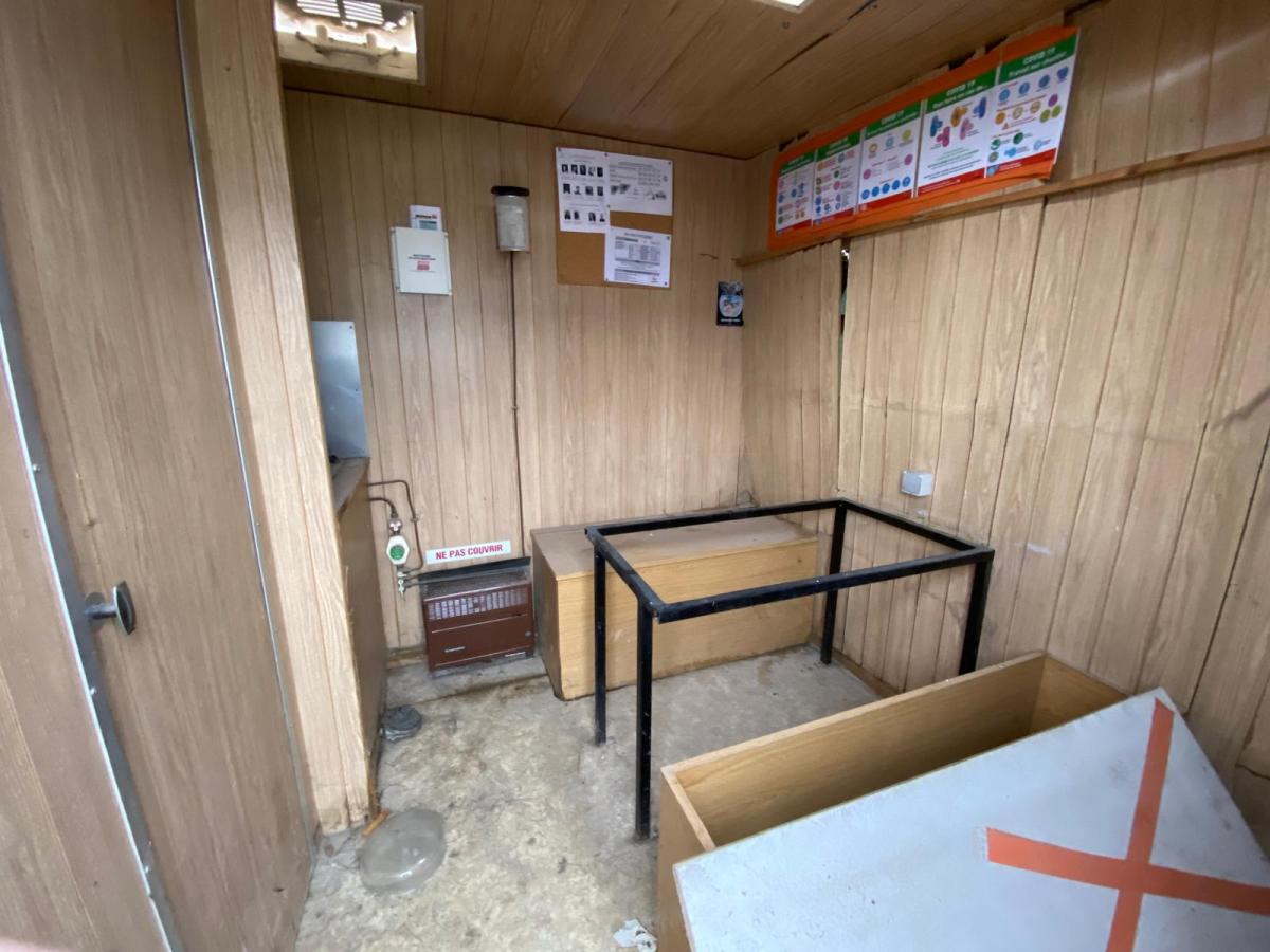Matériel de chantier CABANE DE CHANTIER SUR BERCE AMPLIROLL