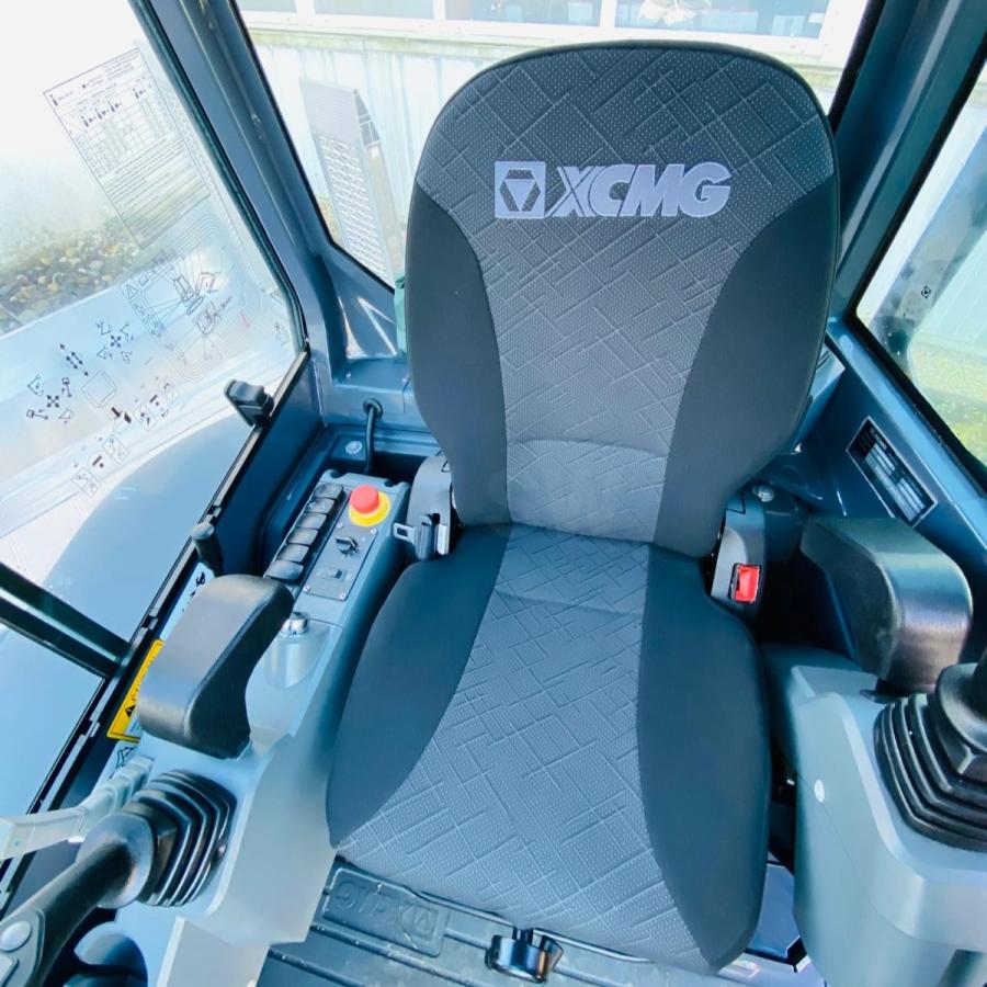 Pelle XCMG XE27E Mini pelle (NEUVE)