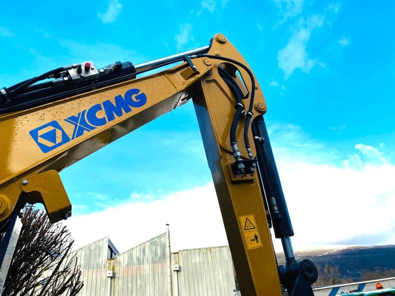 Pelle XCMG XE27E Mini pelle (NEUVE)