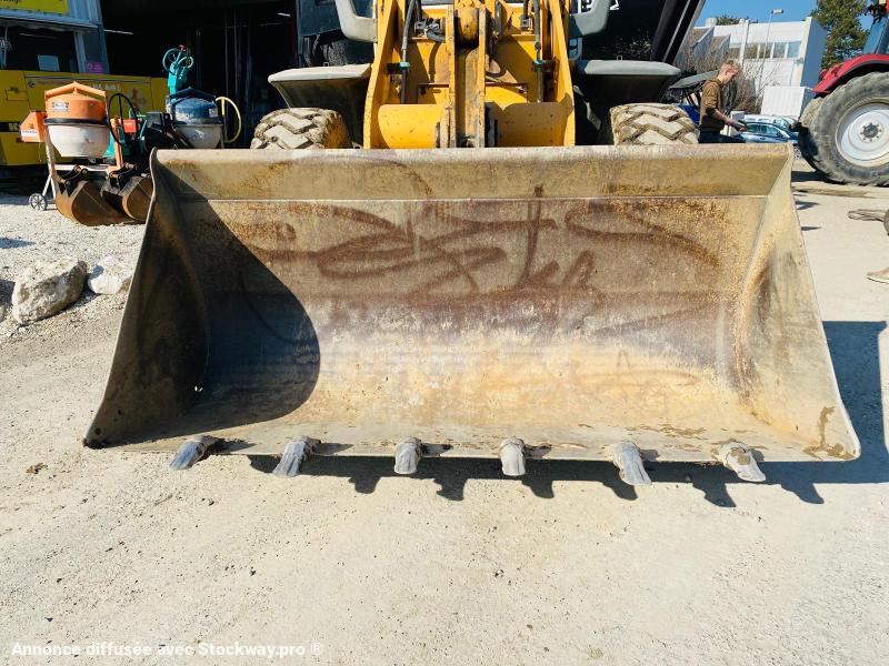 Photo LIEBHERR Chargeuse L524 10T  image 7/14