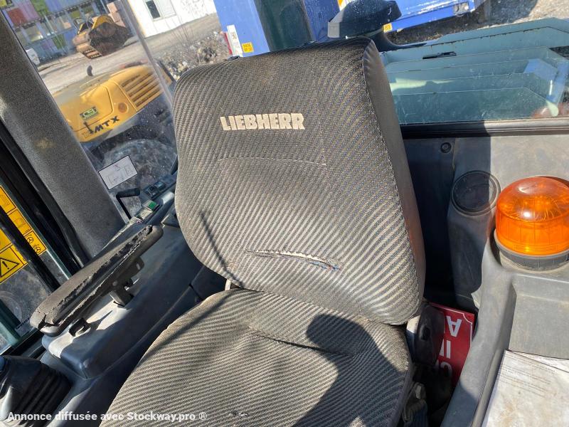 Photo LIEBHERR Chargeuse L524 10T  image 9/14