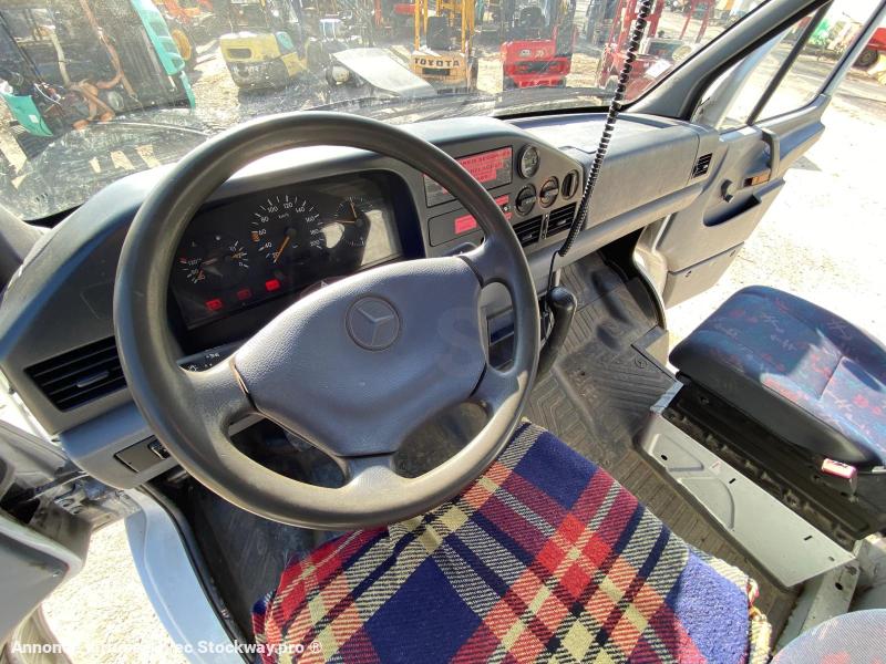 Photo MERCEDES CAMION NACELLE Sprinter 208 D 30N (NET DE TVA)  image 15/20