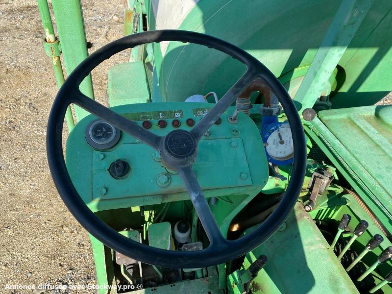 Photo MERLO Auto bétonnière DBM 2500  image 14/17