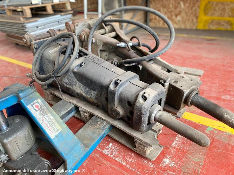 Brise roche hydraulique BRH Pour pelle de 8T à 10T 