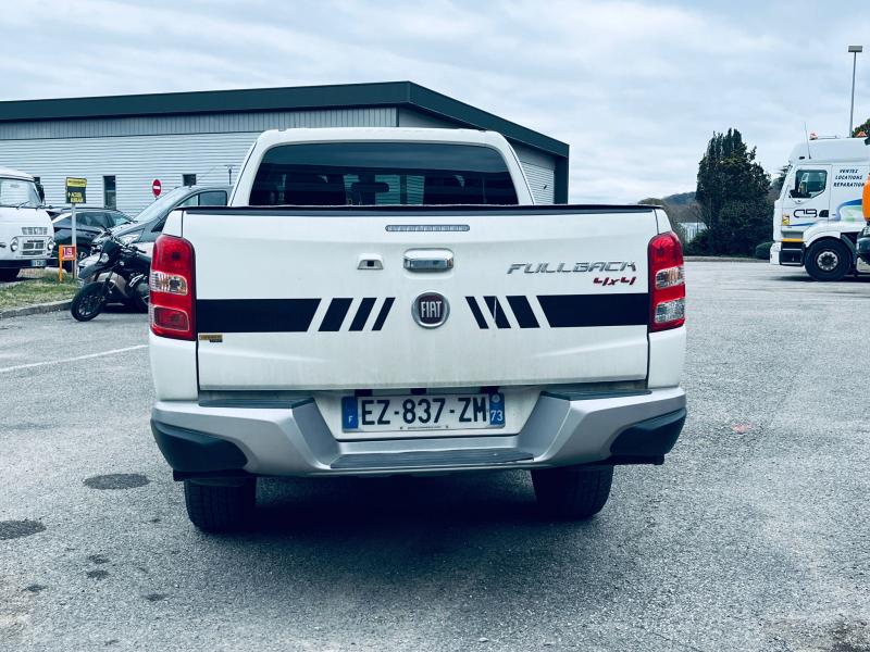 Voiture FIAT Véhicule utilitaire Pickup FULLBACK 4X4