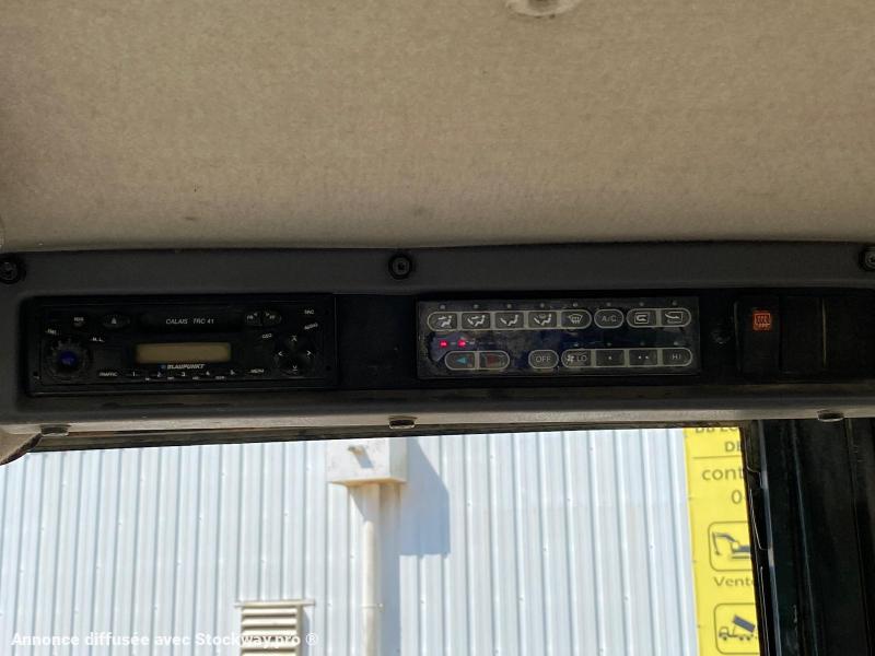 Photo Komatsu WA250-5H Chargeuse à pneus image 13/16