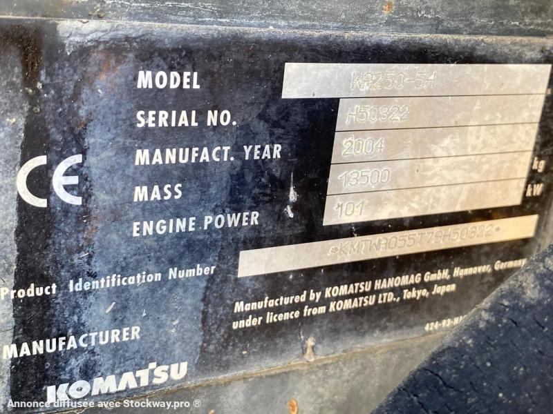 Photo Komatsu WA250-5H Chargeuse à pneus image 15/16