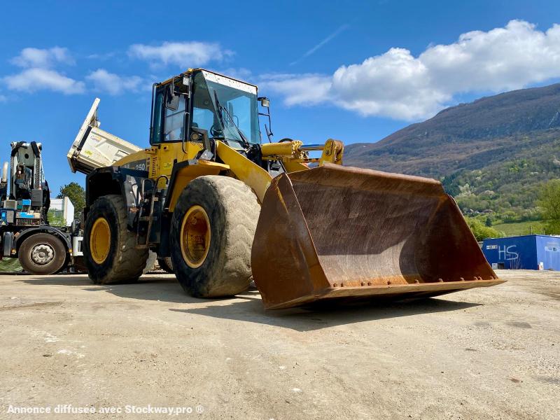 Photo Komatsu WA250-5H Chargeuse à pneus image 7/16