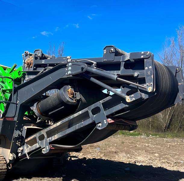 Concassage/recyclage TEREX EVOQUIP COBRA 290R CONCASSEUR MOBILE A CHENILLE