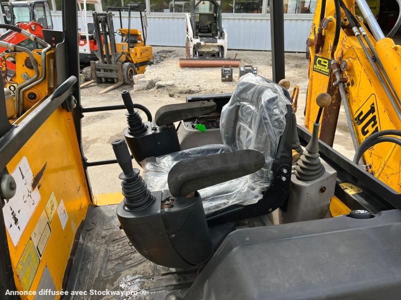 Photo JCB MINI TRACTOPELLE JCB 1CX (NET DE TVA)  image 10/12