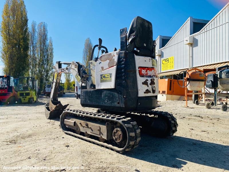 Photo BOBCAT Micro-pelle E08 1T  image 3/10