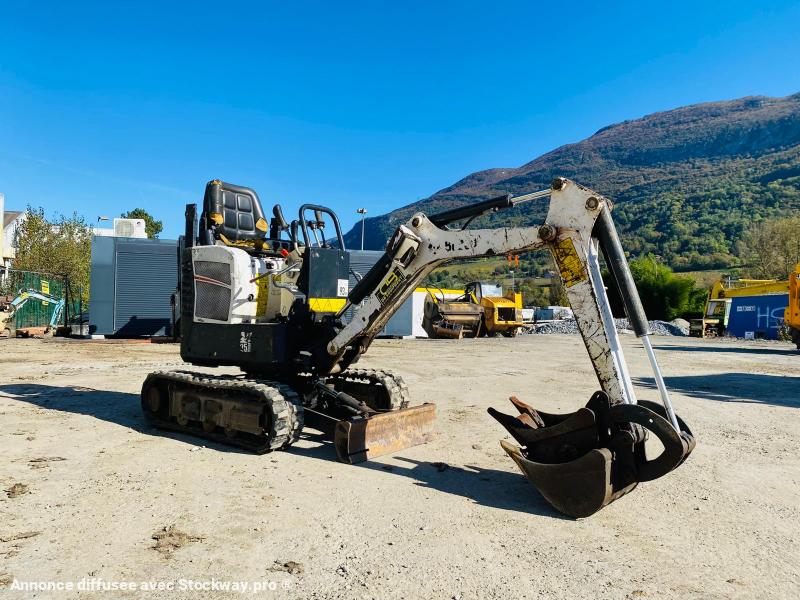 Photo BOBCAT Micro-pelle E08 1T  image 6/10