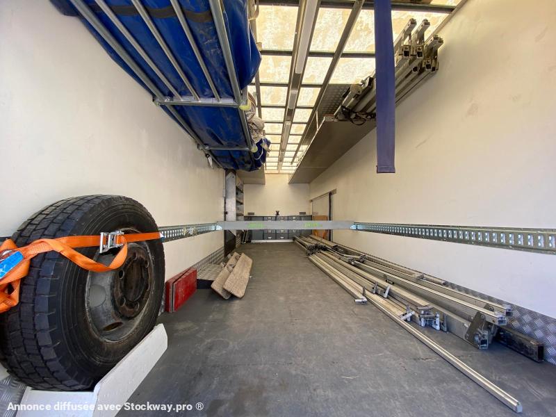 Photo ISUZU Camion SÉRIE N AVEC 2 STRUCTURES CHAPITEAUX  image 11/23