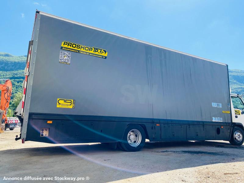 Photo ISUZU Camion SÉRIE N AVEC 2 STRUCTURES CHAPITEAUX  image 6/23