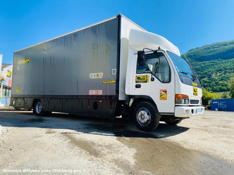 Photo ISUZU Camion SÉRIE N AVEC 2 STRUCTURES CHAPITEAUX  image 7/23