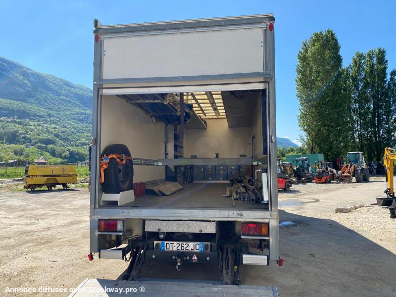 Photo ISUZU Camion SÉRIE N AVEC 2 STRUCTURES CHAPITEAUX  image 8/23