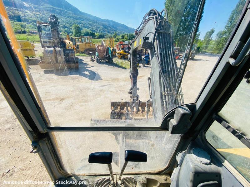 Photo VOLVO ECR58 MINI PELLE 6.4T  image 15/17