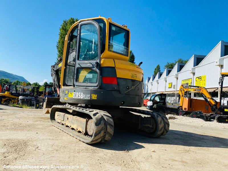 Photo VOLVO ECR58 MINI PELLE 6.4T  image 4/17