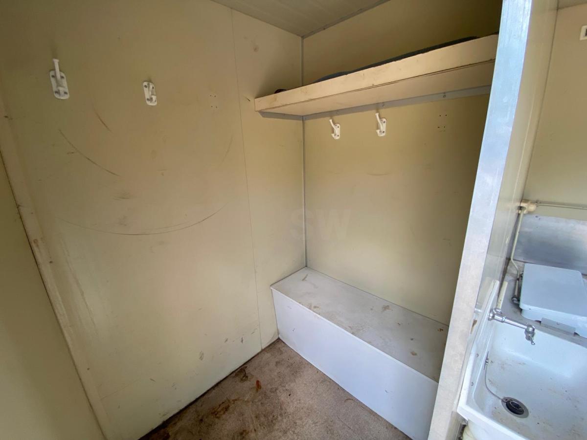 Matériel de chantier CABANE DE CHANTIER