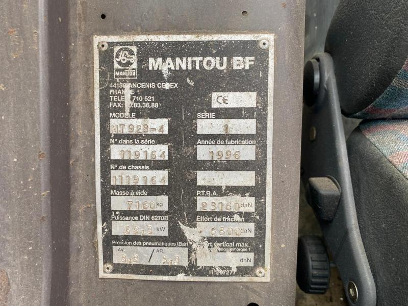 Chariot à mât rétractable MANITOU MT 928-4 Chariot télescopique 9M (NET DE TVA)