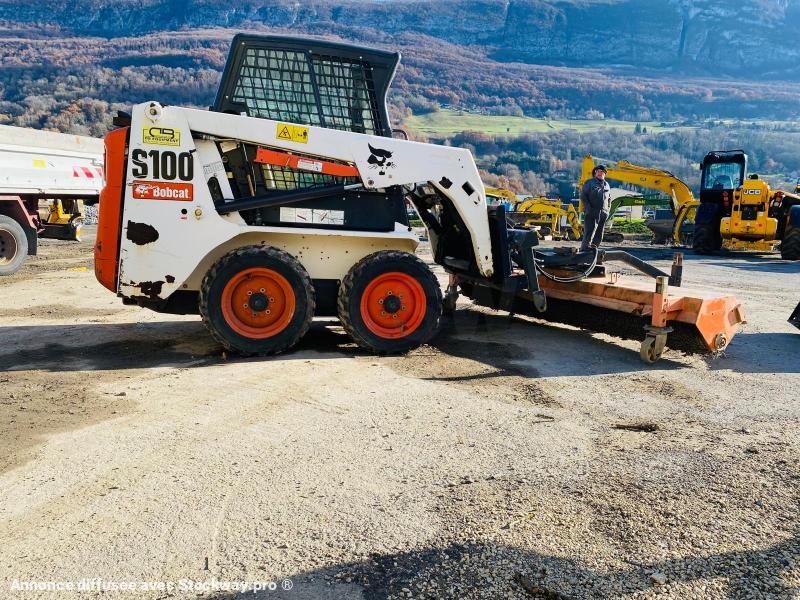 Photo BOBCAT S100 mini chargeuse sur pneu (AVEC ACCESSOIRES)  image 5/10