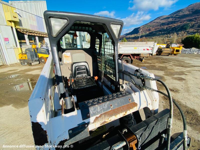 Photo BOBCAT S100 mini chargeuse sur pneu (AVEC ACCESSOIRES)  image 9/10