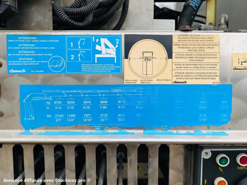 Photo RENAULT KERAX 8x4 520 BIBENNE CIF GRUE CORMACH  image 18/29