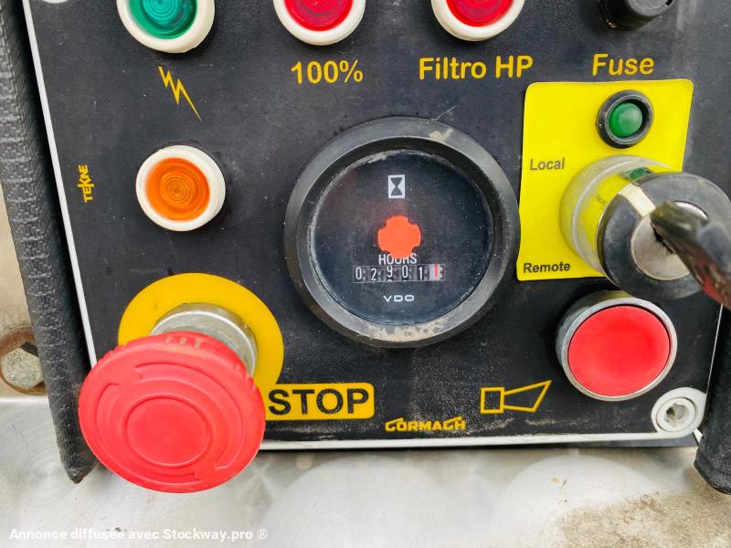 Photo RENAULT KERAX 8x4 520 BIBENNE CIF GRUE CORMACH  image 19/29