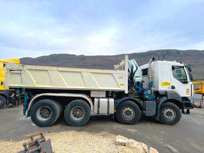 Camion RENAULT KERAX 8x4 520 BIBENNE CIF GRUE CORMACH