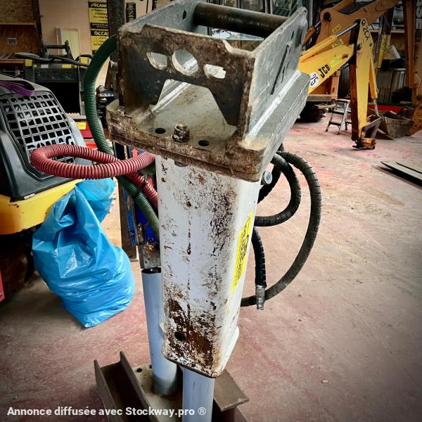 Photo Marteau brise roche hydraulique BRH pour pelle 2 a 4T  image 3/9