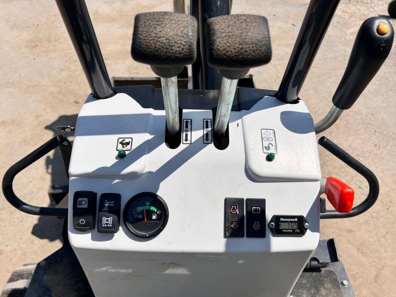 Pelle Bobcat E10 Z