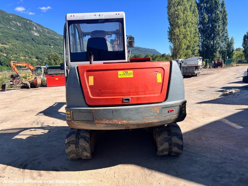 Photo Neuson 6002 RD Mini pelle 6T (NET DE TVA)  image 3/14